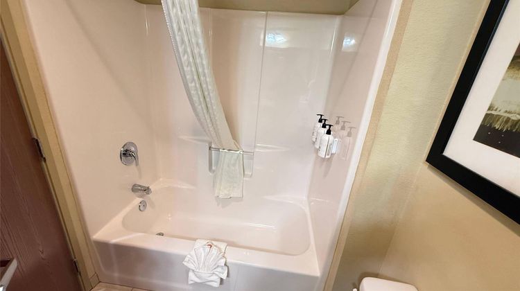 Cobblestone Inn & Suites - Marquette Room