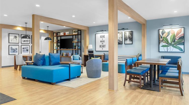 Everhome Suites, Bowling Green Lobby
