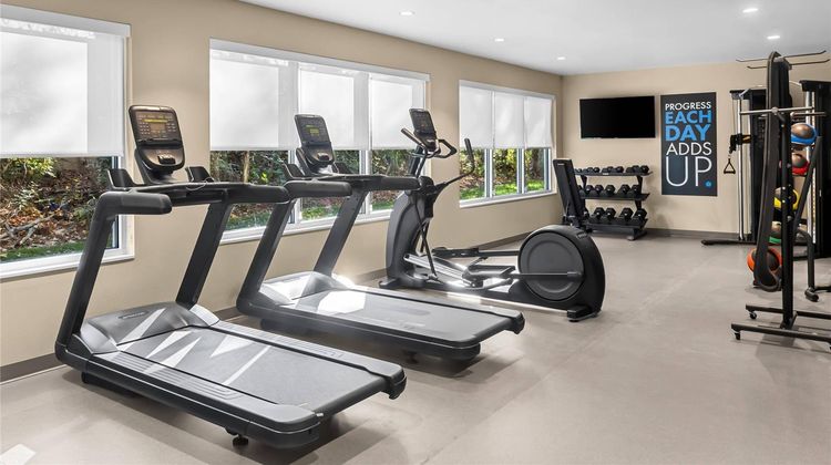 Everhome Suites Bowling Green Health