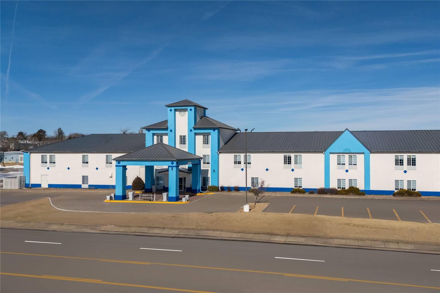 Super 8 Dodge City- Tourist Class Dodge City, KS Hotels- GDS