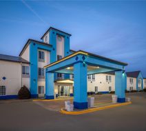 Days Inn by Wyndham Dodge City Exterior
