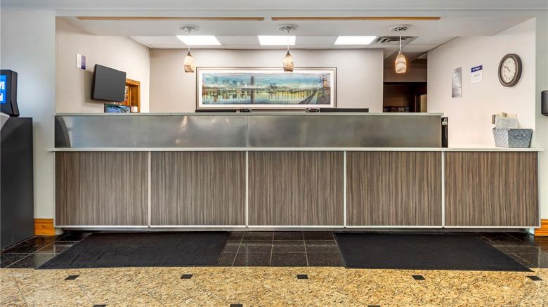 <b>Wingate by Wyndham North East Lobby</b>. Images powered by <a href="https://iceportal.shijigroup.com/" title="IcePortal" target="_blank">IcePortal</a>.