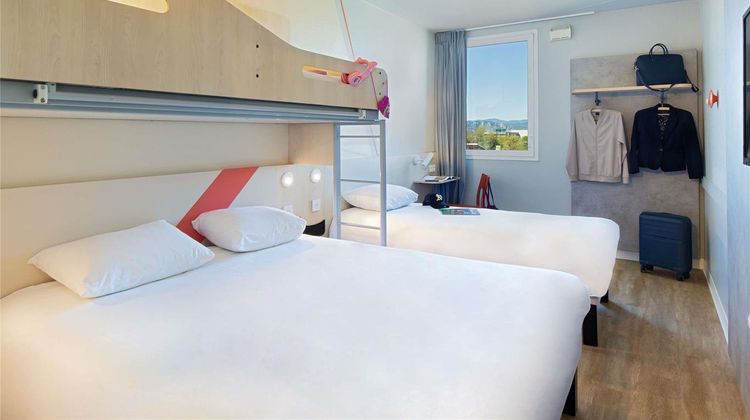 Ibis Budget Valence Nord Room