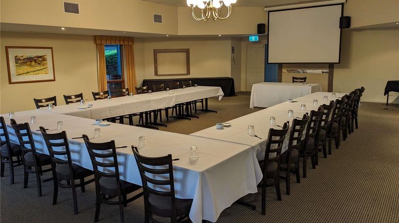 <b>Clare Country Club Meeting</b>. Images powered by <a href="https://iceportal.shijigroup.com/" title="IcePortal" target="_blank">IcePortal</a>.