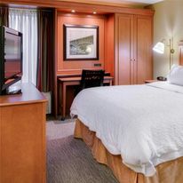 Pittsburgh Airport Inn and Suites