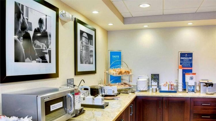 Pittsburgh Airport Inn and Suites Restaurant