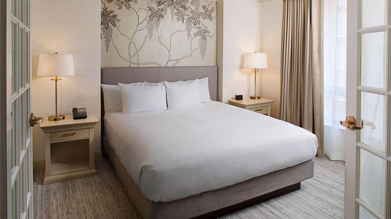 <b>Wyndham Atlanta Perimeter Suite</b>. Images powered by <a href="https://iceportal.shijigroup.com/" title="IcePortal" target="_blank">IcePortal</a>.