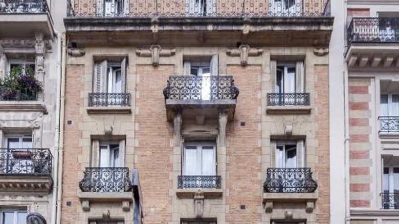 <b>Parc Hotel Paris Exterior</b>. Images powered by <a href="https://iceportal.shijigroup.com/" title="IcePortal" target="_blank">IcePortal</a>.