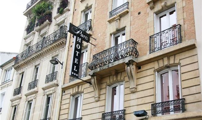 Parc Hotel Paris Exterior