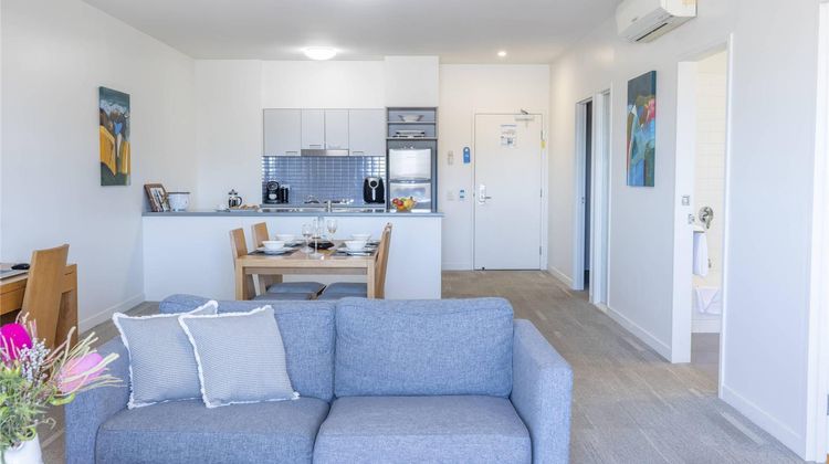 Aligned Corporate Residences Mackay Room