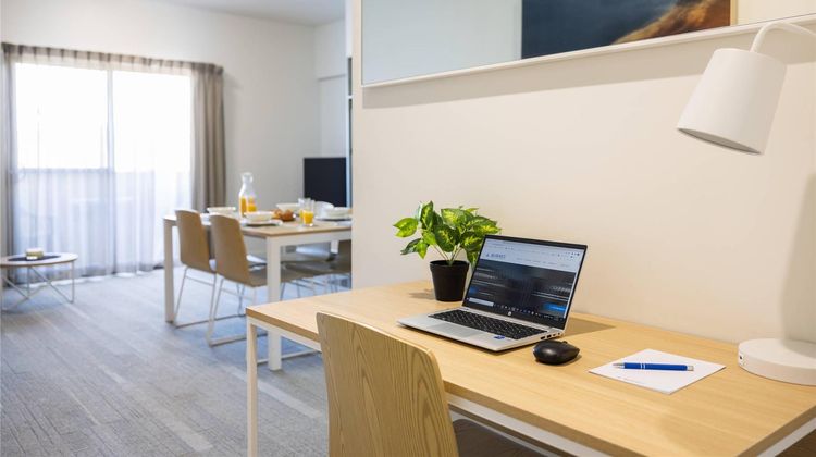 Aligned Corporate Residences Mackay Room