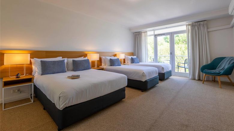 <b>MainStay Suites Williamstown Room</b>. Images powered by <a href="https://iceportal.shijigroup.com/" title="IcePortal" target="_blank">IcePortal</a>.