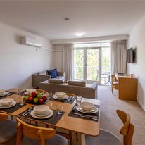 MainStay Suites Williamstown
