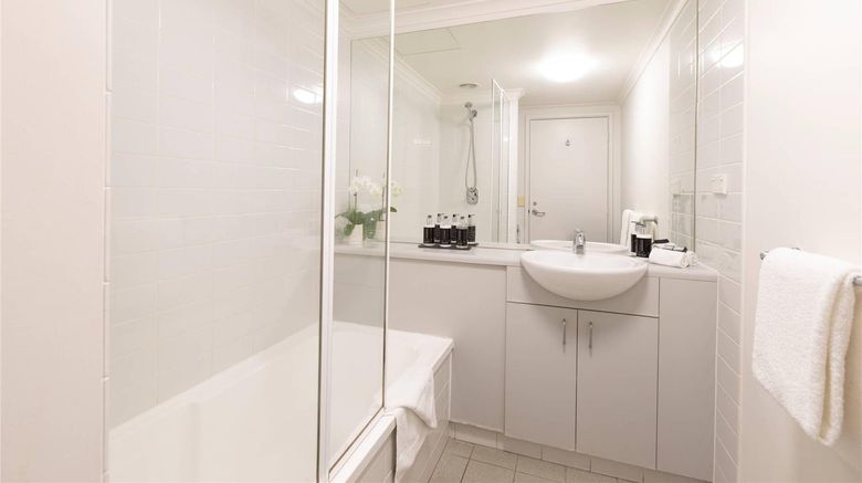 <b>MainStay Suites Williamstown Room</b>. Images powered by <a href="https://iceportal.shijigroup.com/" title="IcePortal" target="_blank">IcePortal</a>.