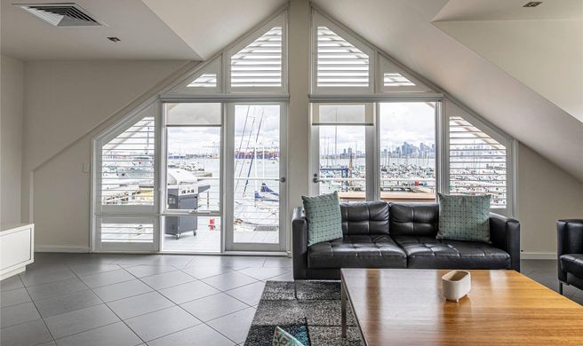 MainStay Suites Williamstown Room