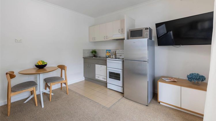 MainStay Suites Williamstown Room