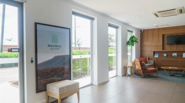 <b>Quest Whyalla Lobby</b>. Images powered by <a href="https://iceportal.shijigroup.com/" title="IcePortal" target="_blank">IcePortal</a>.