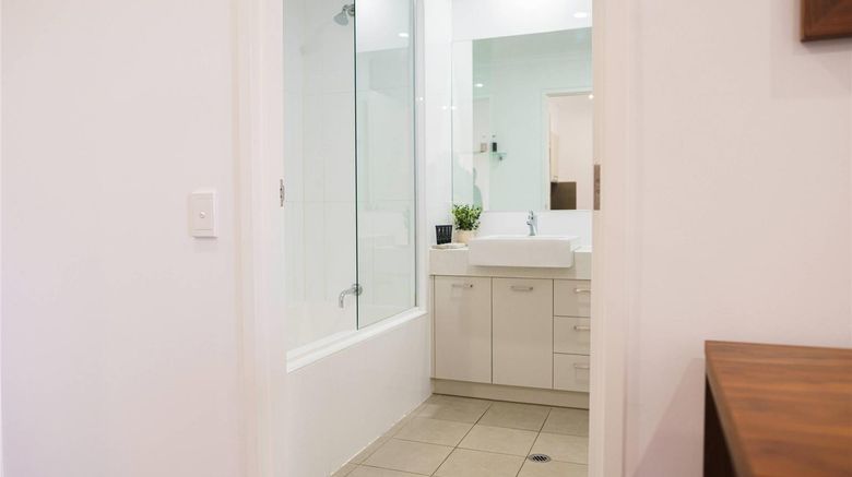 <b>Quest Whyalla Room</b>. Images powered by <a href="https://iceportal.shijigroup.com/" title="IcePortal" target="_blank">IcePortal</a>.