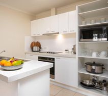 MainStay Suites Kew Room