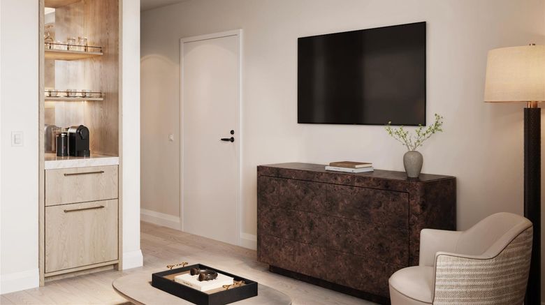 <b>Hotel Aspen Suite</b>. Images powered by <a href="https://iceportal.shijigroup.com/" title="IcePortal" target="_blank">IcePortal</a>.