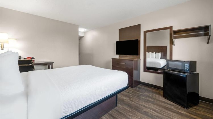 Baymont by Wyndham Findlay Room