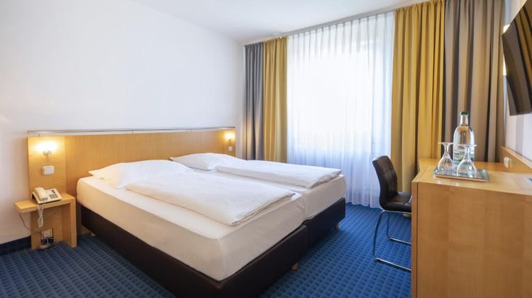 ACHAT Hotel Suhl Room