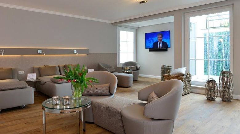 <b>Drei Birken Spa</b>. Images powered by <a href="https://iceportal.shijigroup.com/" title="IcePortal" target="_blank">IcePortal</a>.