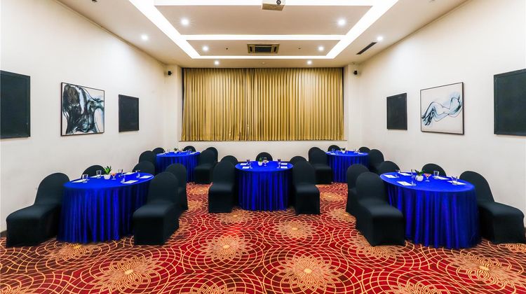 Lemon Tree Hotel, East Delhi Mall Meeting