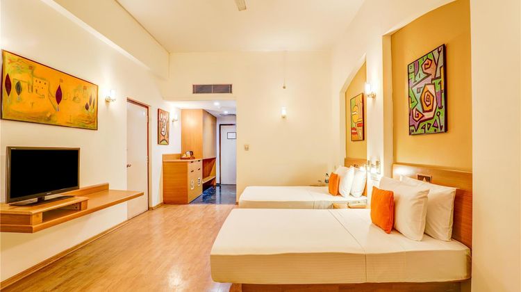 Lemon Tree Hotel, East Delhi Mall Room