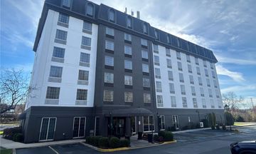 Best Western Chocolate Inn at the Park