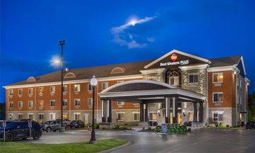 Best Western Plus 1000 Islands Hotel