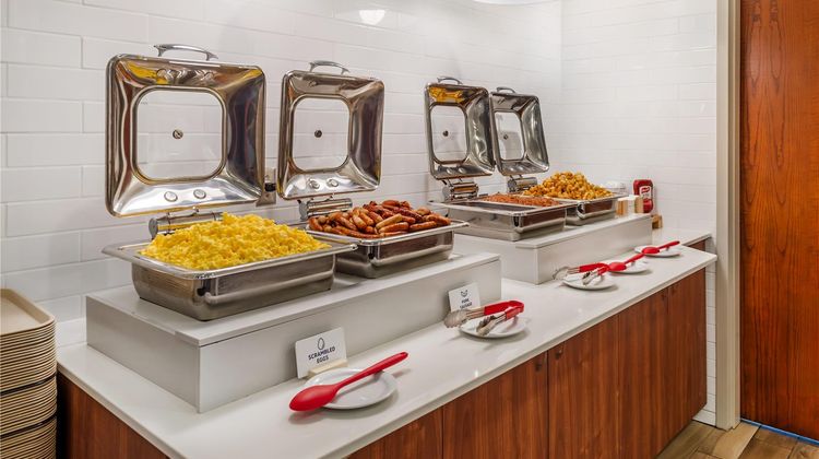 Best Western Plus 1000 Islands Hotel Restaurant