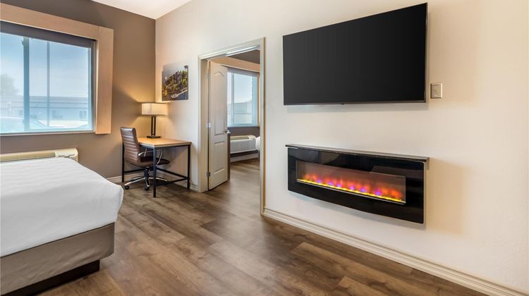 Best Western Plus 1000 Islands Hotel Suite
