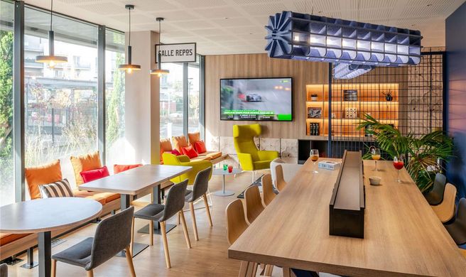 Ibis Styles Bordeaux Lormont Exterior
