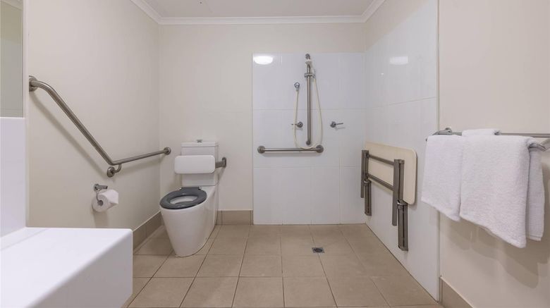 <b>MainStay Suites Townsville Room</b>. Images powered by <a href="https://iceportal.shijigroup.com/" title="IcePortal" target="_blank">IcePortal</a>.