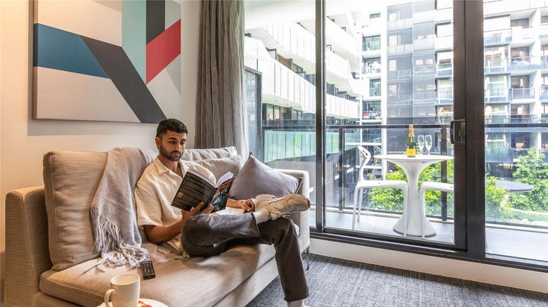 <b>Corporate Living  Abbotsford Room</b>. Images powered by <a href="https://iceportal.shijigroup.com/" title="IcePortal" target="_blank">IcePortal</a>.