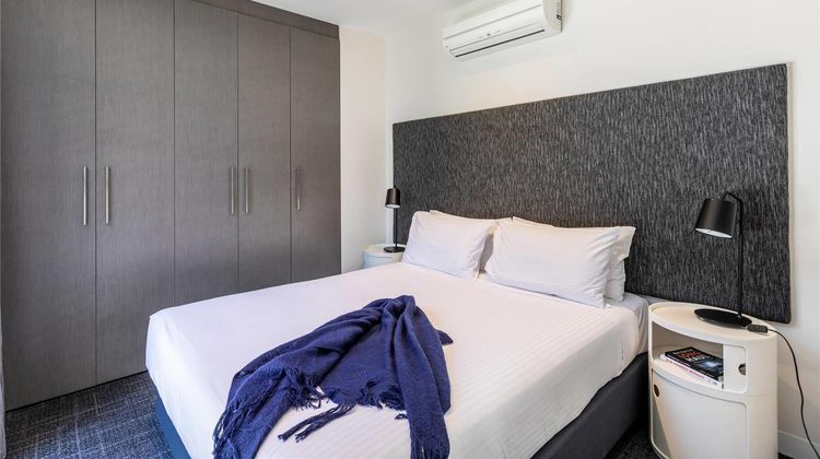 Corporate Living  Abbotsford Room