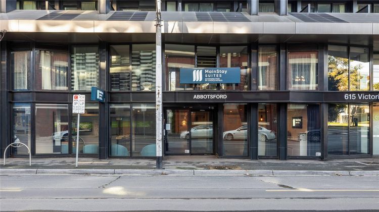 Corporate Living  Abbotsford Exterior