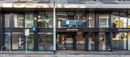Corporate Living  Abbotsford Exterior
