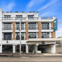 Corporate Living Hawthorn
