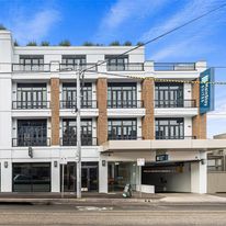 Corporate Living Hawthorn