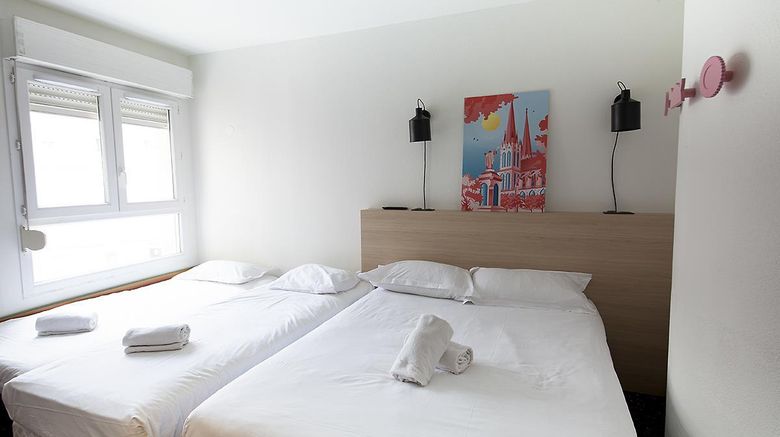 <b>Residence Les Laureades Room</b>. Images powered by <a href="https://iceportal.shijigroup.com/" title="IcePortal" target="_blank">IcePortal</a>.