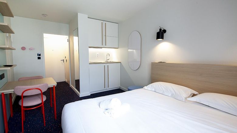<b>Residence Les Laureades Room</b>. Images powered by <a href="https://iceportal.shijigroup.com/" title="IcePortal" target="_blank">IcePortal</a>.