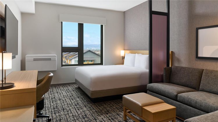 Hyatt Place at Ho'opili Room