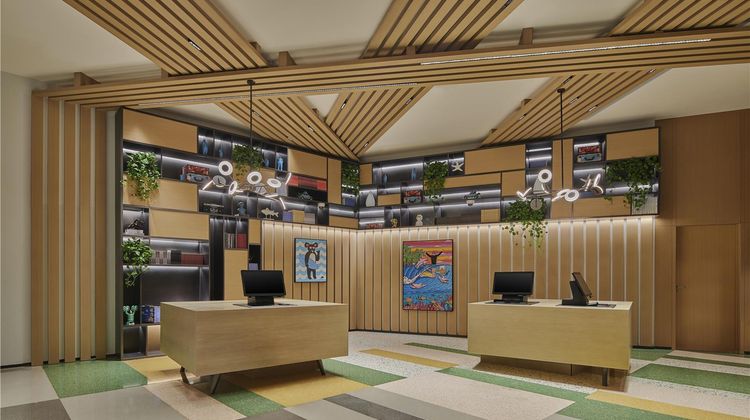 Hyatt Place Shanghai Lingang Xinchen Lobby