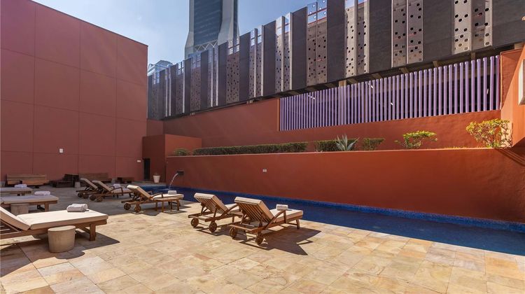 Barcelo Monterrey Valle Pool