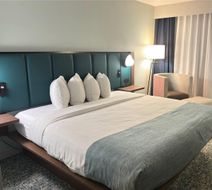 Wingate by Wyndham Indianapolis East Room