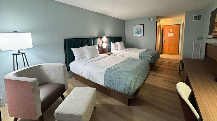 Indy Hotel Room