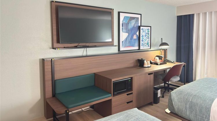 Indy Hotel Room