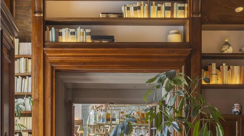 <b>Il Salviatino Lobby</b>. Images powered by <a href="https://iceportal.shijigroup.com/" title="IcePortal" target="_blank">IcePortal</a>.